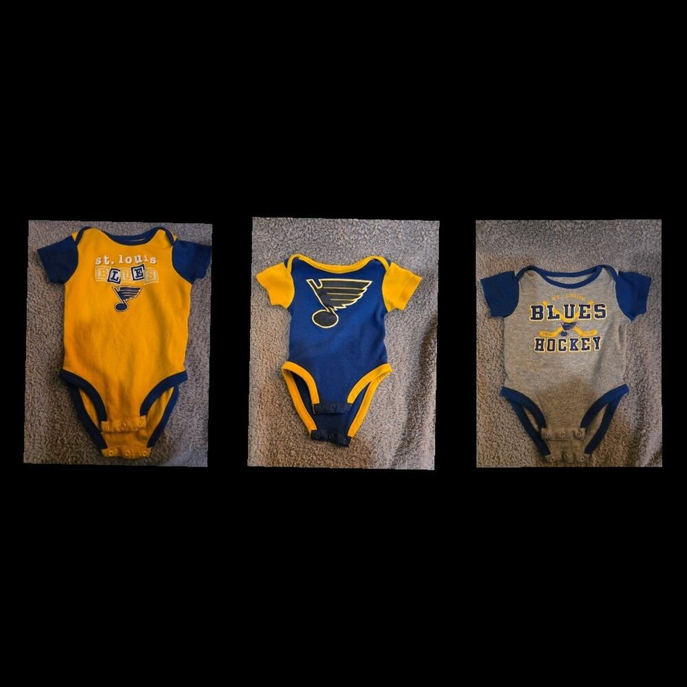 3 Infant NHL St. Louis BLUES Change Up One-piece Romper 6-9 Mos. NWOT